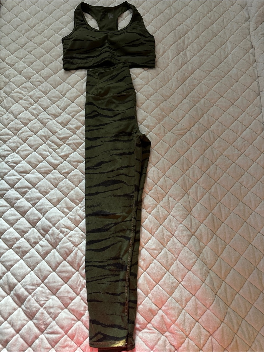 GAP Olive Green & Black Tiger-Stripe Set